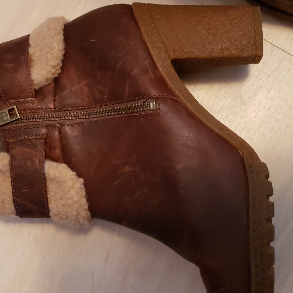 Timberland booties - Picture 3 of 6